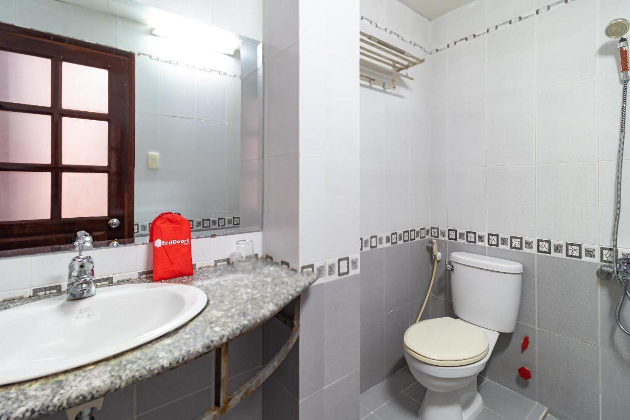 Reddoorz Nam Bac Hotel Phan Dang Luu Phu Nhuan Ho Chi Minh Zewnętrze zdjęcie